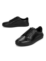 Pepe: Black Lace-up Sneaker